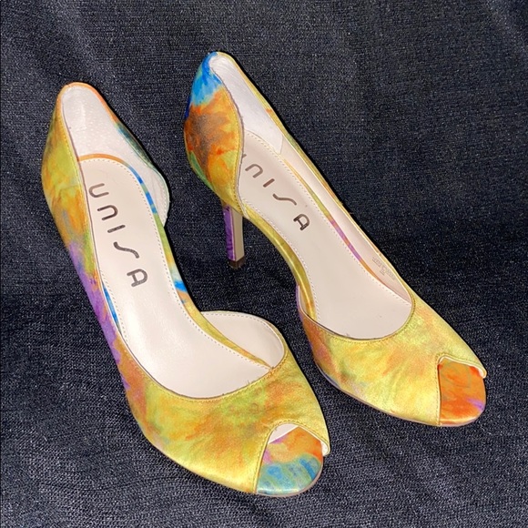 Unisa Shoes - Unisa 7M Mult Color Flower Satin Peep Toe Heels